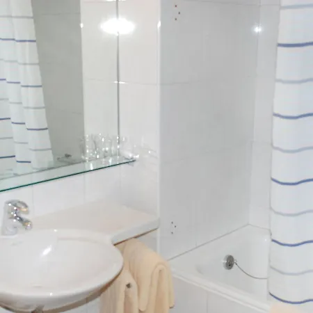 Apartment Apartment Residenza Corallo-20 By Interhome Ascona